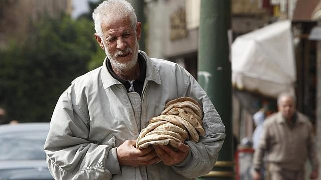 La revuelta cuesta 228 millones de euros al día