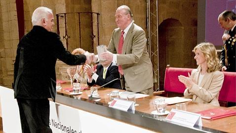 El Rey entrega los Premios Nacionales de Diseño a Óscar Mariné y al Grupo Kettal