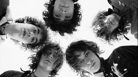 The Strokes anuncia la descarga gratuita de su nuevo single durante 48 horas