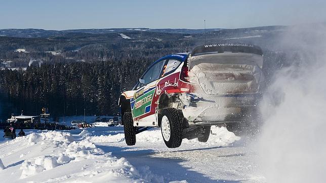 Hirvonen rubrica el dominio de Ford en la primera carrera del año