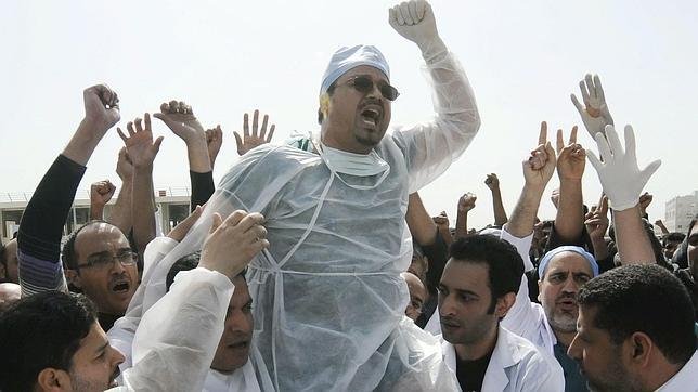 «Abajo los califas», gritan en las protestas de Bahrein, dispersadas con violencia
