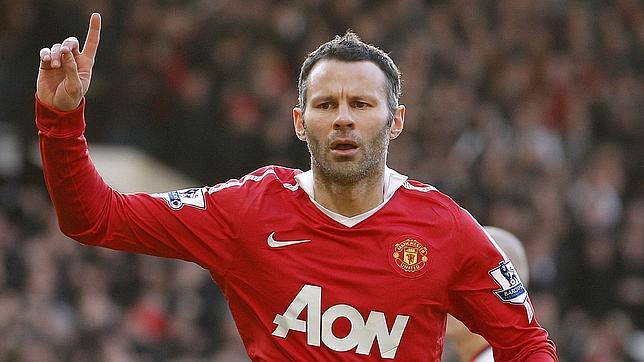 Giggs renueva una temporada más con el Manchester United