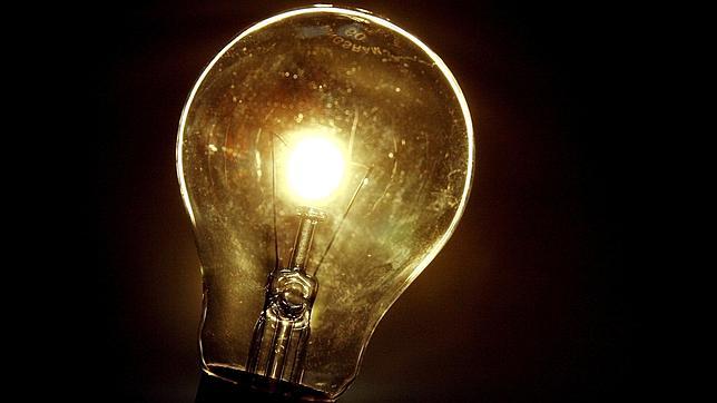 25 millones de hogares pagarán más por la luz si se endurece la tarifa TUR