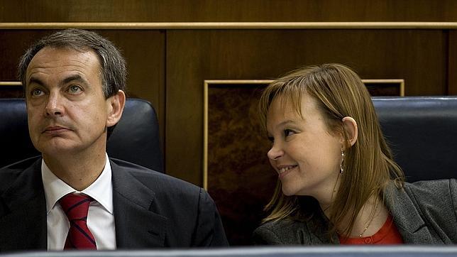 Preocupación en el PSOE porque la sucesión de Zapatero se descontrola