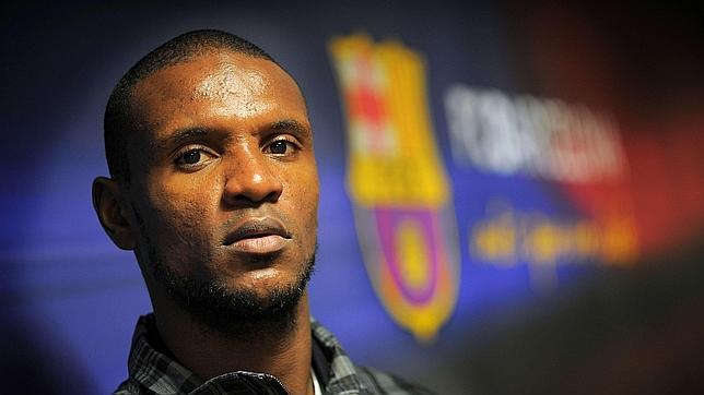 La UEFA prohíbe a Madrid y Lyon lucir camisetas de apoyo a Abidal