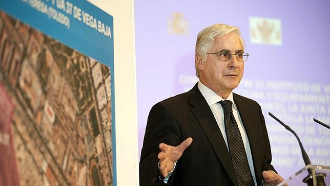 Barreda rectifica y mantiene las «vacaciones de Semana Santa» en el calendario