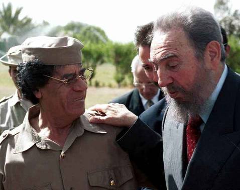 Fidel Castro afirma que dejó todos sus cargos hace cinco años