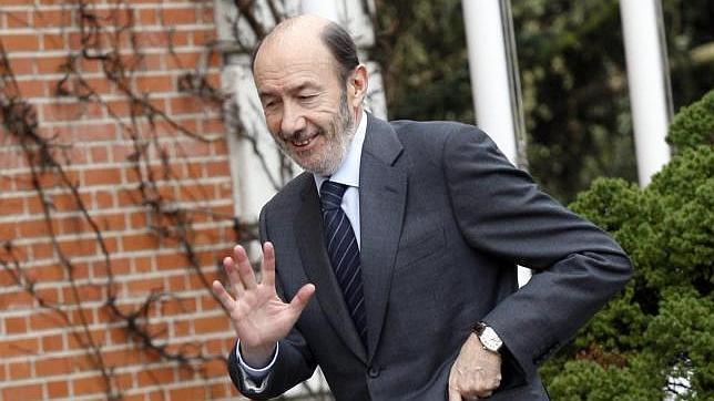 El chivatazo lastra a Rubalcaba con la sucesión