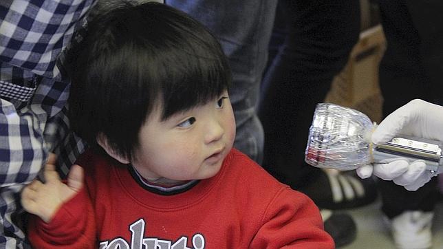 El OIEA recomienda evacuar un pueblo fuera de la zona de seguridad en Japón