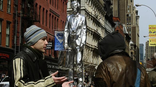 Warhol regresa a Nueva York