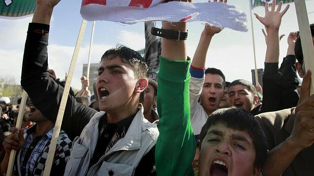 Manifestantes matan a siete trabajadores de la ONU en Afganistán