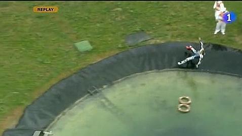 El resbalón de Lorenzo en el lago de Jerez