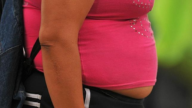 La barriga envejece y resta felicidad