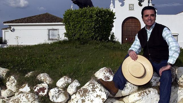 Ortega Cano engalana la «yerbabuena»