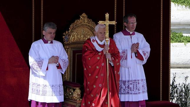 El Papa advierte a los jóvenes que la tecnología no puede sustituir a Dios