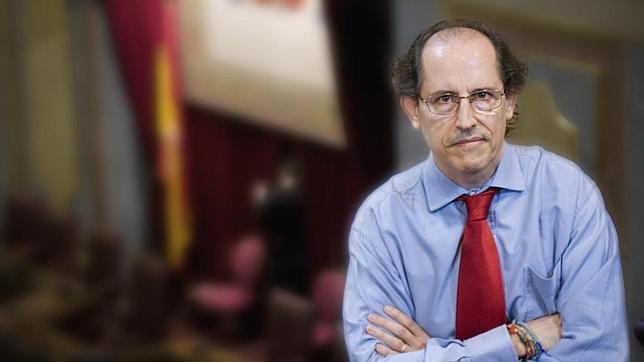 Federico Castaño: «Se acabó la barra libre. Habrá copago en la sanidad»