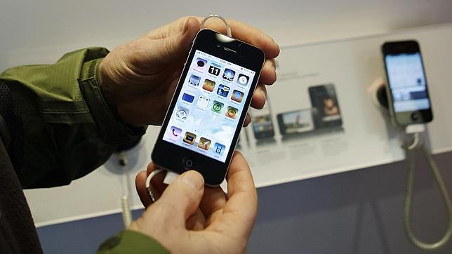 El iPhone guarda un registro oculto de todos los movimientos de los usuarios