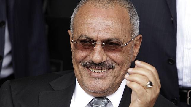 Saleh: «Desde Estados Unidos y Europa me instan a ceder el poder»