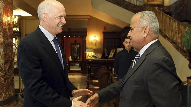 Grecia no continuará recibiendo el recate si no adopta nuevas medidas