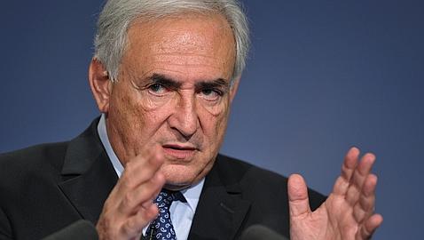 Una periodista francesa podría denunciar a Strauss-Kahn por otro presunto caso de agresión sexual