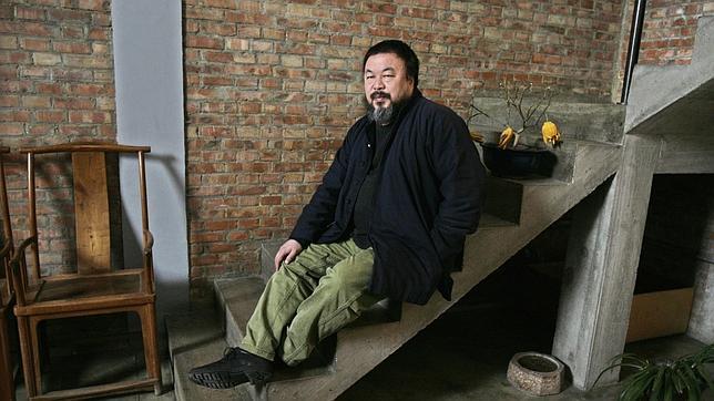 La mujer de Ai Weiwei se reúne con el artista chino en prisión