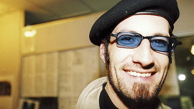 El fotógrafo sudafricano desaparecido junto a Manu Brabo murió tiroteado por el régimen libio