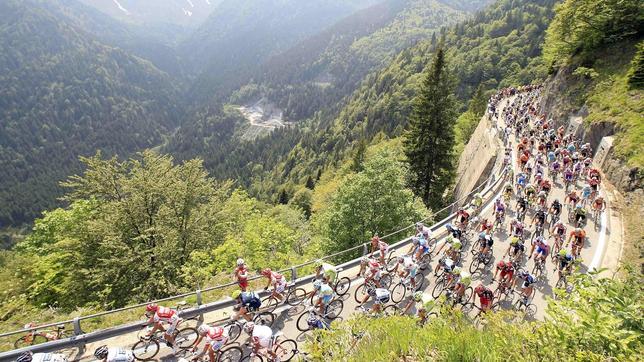 El Giro no pasará por el monte Crostis