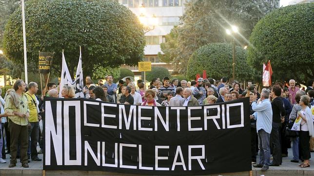 Los alcaldes que pidieron albergar el ATC repiten mandato