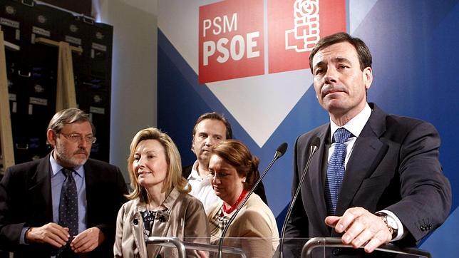 Los socialistas madrileños, al borde de su enésima guerra civil