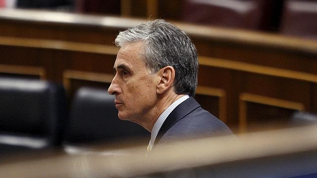 Jáuregui no descarta un adelanto electoral