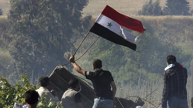 Al menos 120 muertos en Siria, la mayoría policías, tras ataques de «guerrillas armadas»