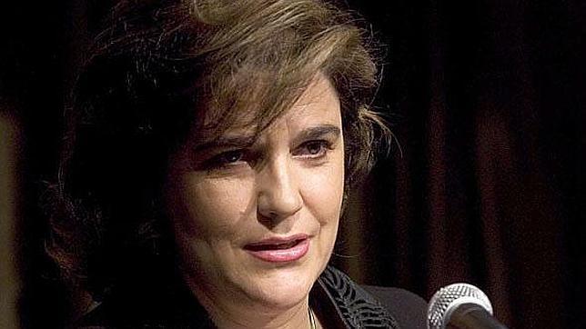 Pilar Rahola se querella contra un grupo de música por amenazas de muerte