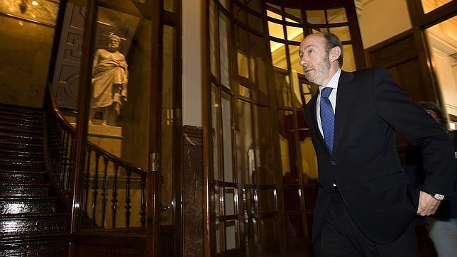 «Si baja el riesgo etarra, disminuye la protección de los escoltas. Así de claro»