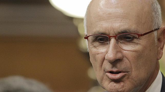 Duran considera que la Legislatura está «agotada» y pide elecciones en otoño