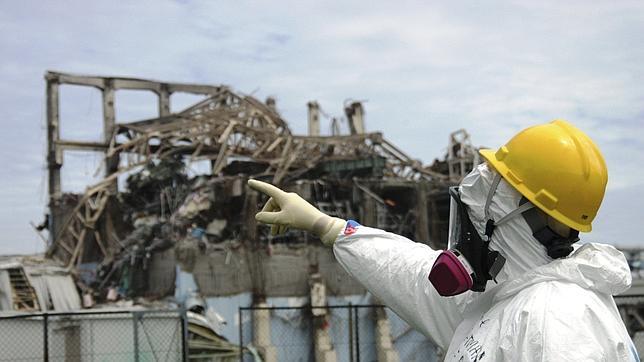 Detectan radiactividad en una quincena de habitantes de Fukushima