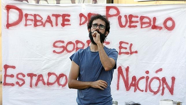 Los «indignados» celebran un «debate alternativo» en Sol