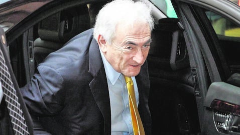 Los abogados de Strauss-Kahn rechazan un pacto con la Fiscalía