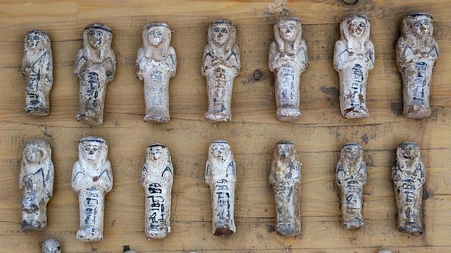 Un equipo del CSIC halla en Luxor figurillas de 3.000 años de antigüedad