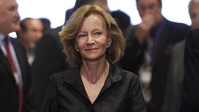 Salgado dice que la prima de riesgo récord de España «no está en absoluto justificada»