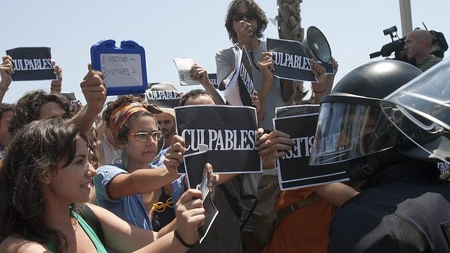 Los «indignados» de Madrid se preparan para recibir las marchas de toda España