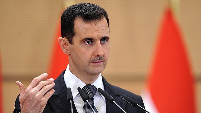 Al Assad admira «la lealtad y los sacrificios» de las Fuerzas Armadas tras la matanza de Hama