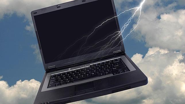 Un rayo deja sin servicio a varias webs europeas