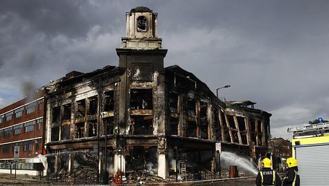 Edificio de Allied Carpet (después)