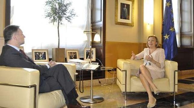 El Gobierno de Iglesias firmó contratos por más de un millón de euros en vísperas de la investidura de Rudi