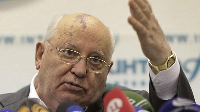 Gorbachov: «Putin impide que Rusia avance como una democracia moderna»