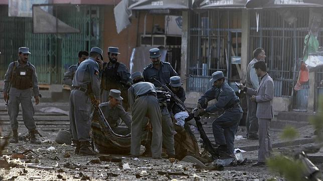 Un ataque talibán contra oficinas diplomáticas británicas en Kabul deja al menos tres muertos