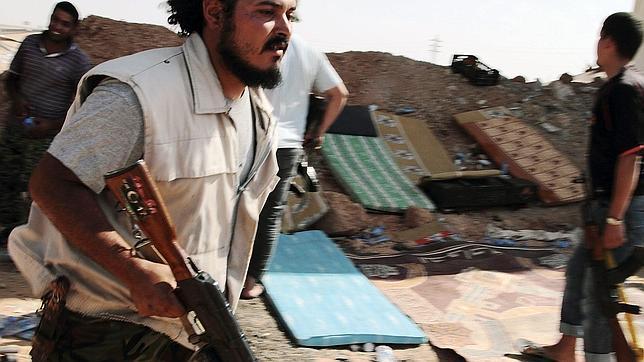 La OTAN asedia el último bastión de Gadafi