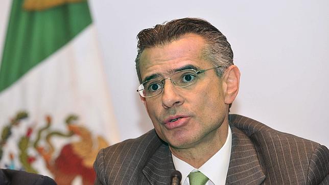 El Senado de México pide explicaciones sobre el «asalto» de Pemex a Repsol