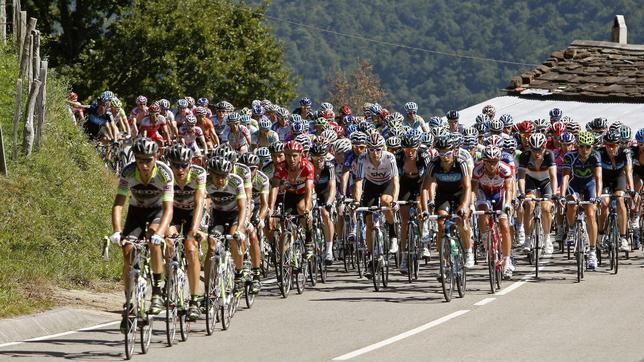 Bildu pregunta por los gastos que le supondrá a Bilbo «la imposición» de la Vuelta