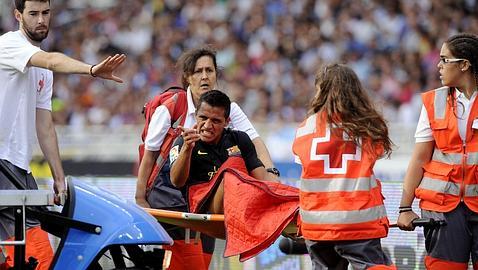 Alexis Sánchez estará dos meses de baja